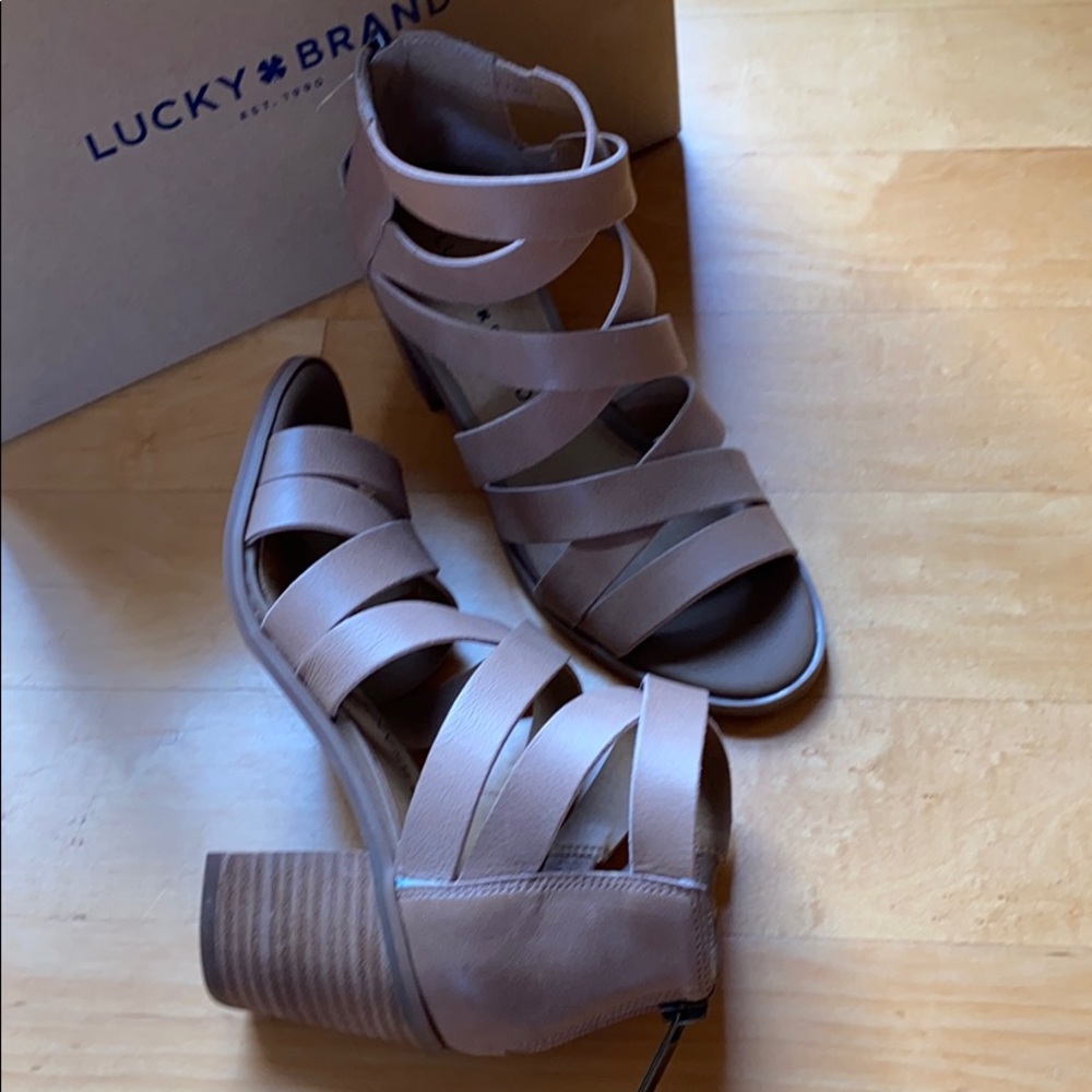 Luck Brand Sandal - Picture 3 of 5